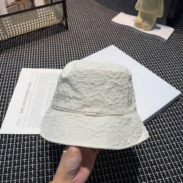 Yves Saint Laurent Hat SLH00028 Yves Saint Laurent Hat SLH00028